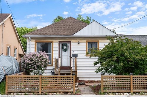 544 Mary St, Hamilton, ON, L8L4X7 | Card Image