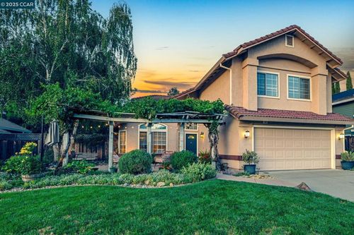 42 Alysia Ct, Livermore, CA, 94550-8012 | Card Image