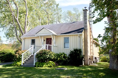 2992 County Rd 10, Milford, ON, K0K2P0 | Card Image