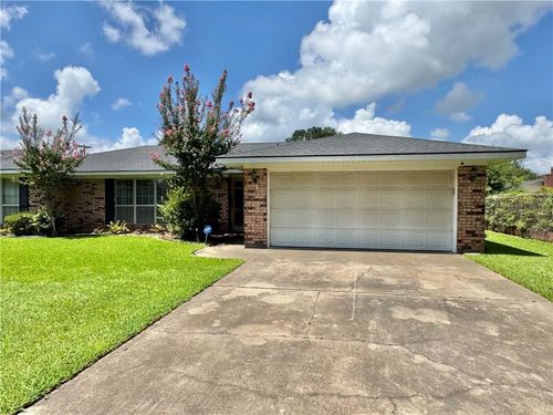 1108 Canterbury Dr, Alexandria, LA, 71303-3019 | Card Image
