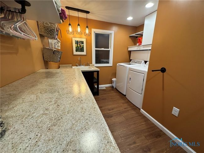 11575 County Road Q, House other with 5 bedrooms, 3 bathrooms and 2 parking in Montpelier OH | Image 30