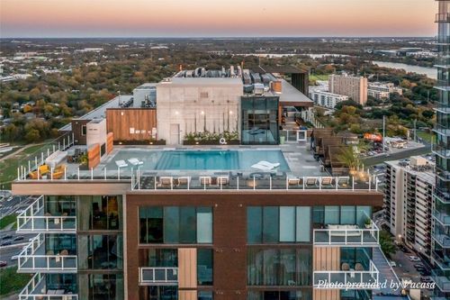 1007-48 East Ave, Austin, TX, 78701-4317 | Card Image
