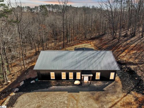 292 Rabbit Rd, Travelers Rest, SC, 29690-8739 | Card Image