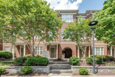 746 Wedgewood Park, Condo with 2 bedrooms, 2 bathrooms and 4 parking in Nashville TN | Image 2