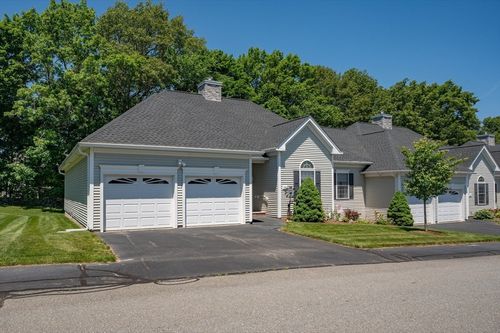 38-38 Holly Ln, Dracut, MA, 01826-2583 | Card Image