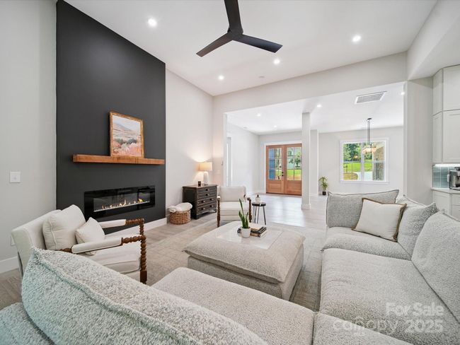 2108 Lakeview Cir, House other with 4 bedrooms, 4 bathrooms and null parking in Matthews NC | Image 11