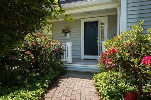 17-17 Highcroft Way, Hopkinton, MA, 01748-1290 | Card Image