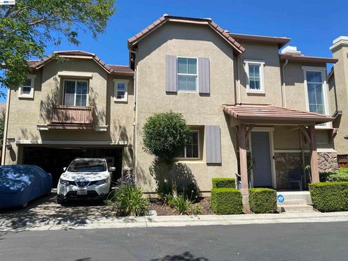 427 N Estes Way, Mountain House, CA, 95391-1182 | Card Image