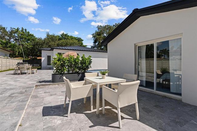 26 Ne 88 Th St, House other with 4 bedrooms, 3 bathrooms and null parking in El Portal FL | Image 36