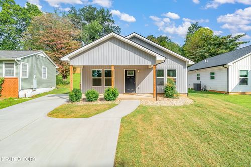 2823 Carson Ave, Knoxville, TN, 37917-3404 | Card Image