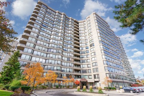 807-7440 Bathurst St, Thornhill, ON, L4J7K8 | Card Image