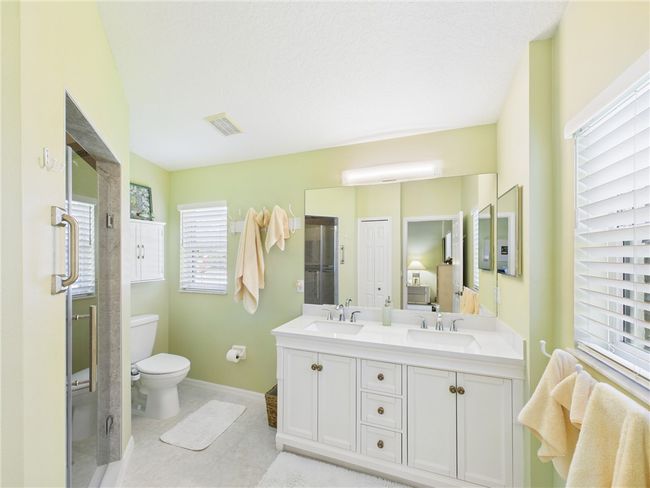 622 Cottonwood Rd, House other with 3 bedrooms, 2 bathrooms and null parking in Sebastian FL | Image 20