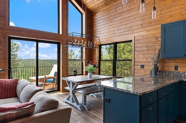 5 Loop Rd, House other with 4 bedrooms, 3 bathrooms and null parking in Devils Tower WY | Image 4