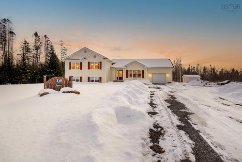 110 Ridge Wood Crt, Belnan, NS, B2S0A8 | Card Image