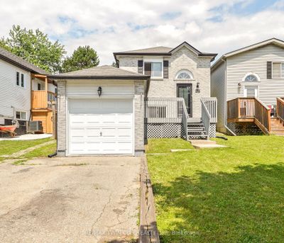 54 D'aubigny Rd, Home with 3 bedrooms, 2 bathrooms and 3 parking in Brantford ON | Image 2