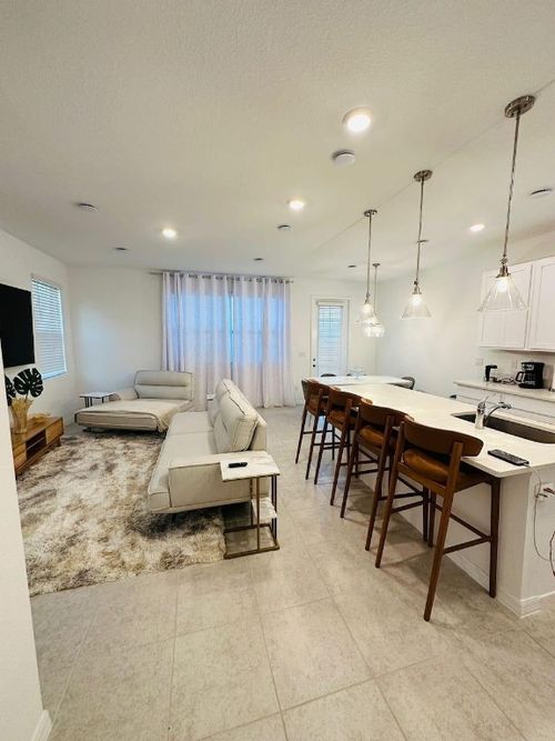 646 Longboat Dr, Davenport, FL, 33896-5128 | Card Image