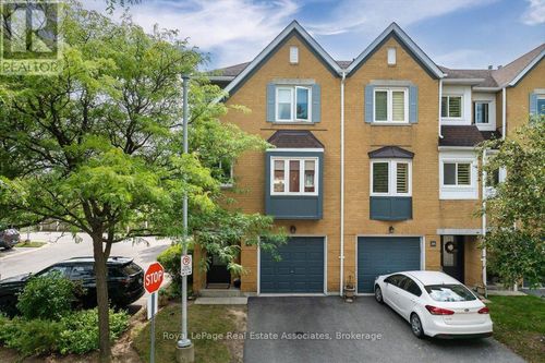 37-2300 Brays Lane, Oakville (GA Glen Abbey), ON, L6M3J9 | Card Image