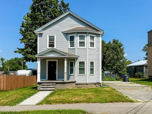 85 Prescott St, Lancaster, MA, 01523-2164 | Card Image