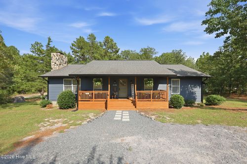 3907 Hoffman Rd, Jackson Springs, NC, 27281-8123 | Card Image