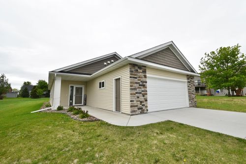 106 11th St, Goodhue, MN, 55027-5073 | Card Image