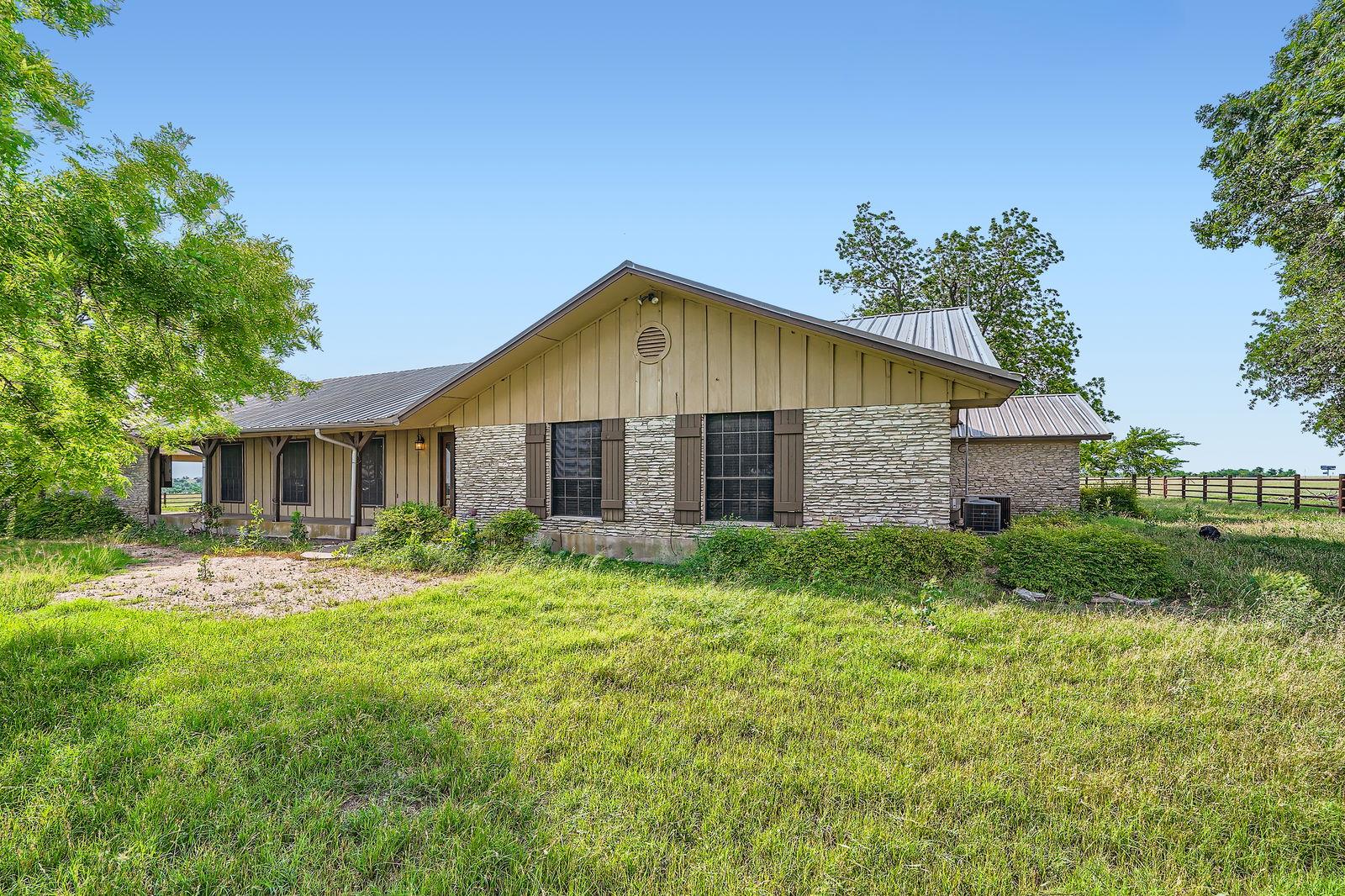 Residential Lease in Hutto
