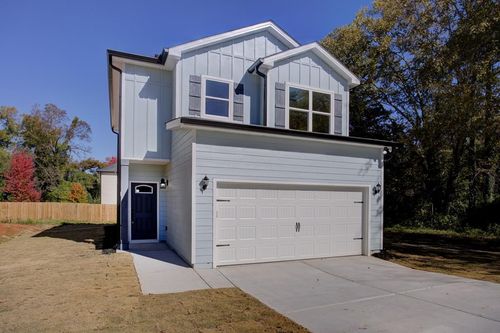 523 E Chappell St, Griffin, GA, 30223-3515 | Card Image