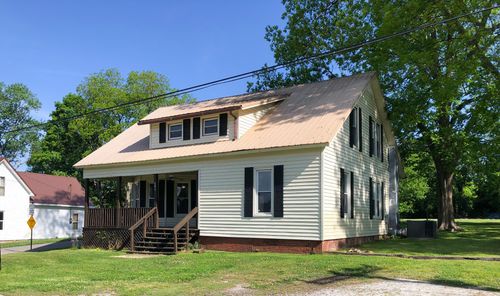 301 Bennett St, Decherd, TN, 37324-3046 | Card Image