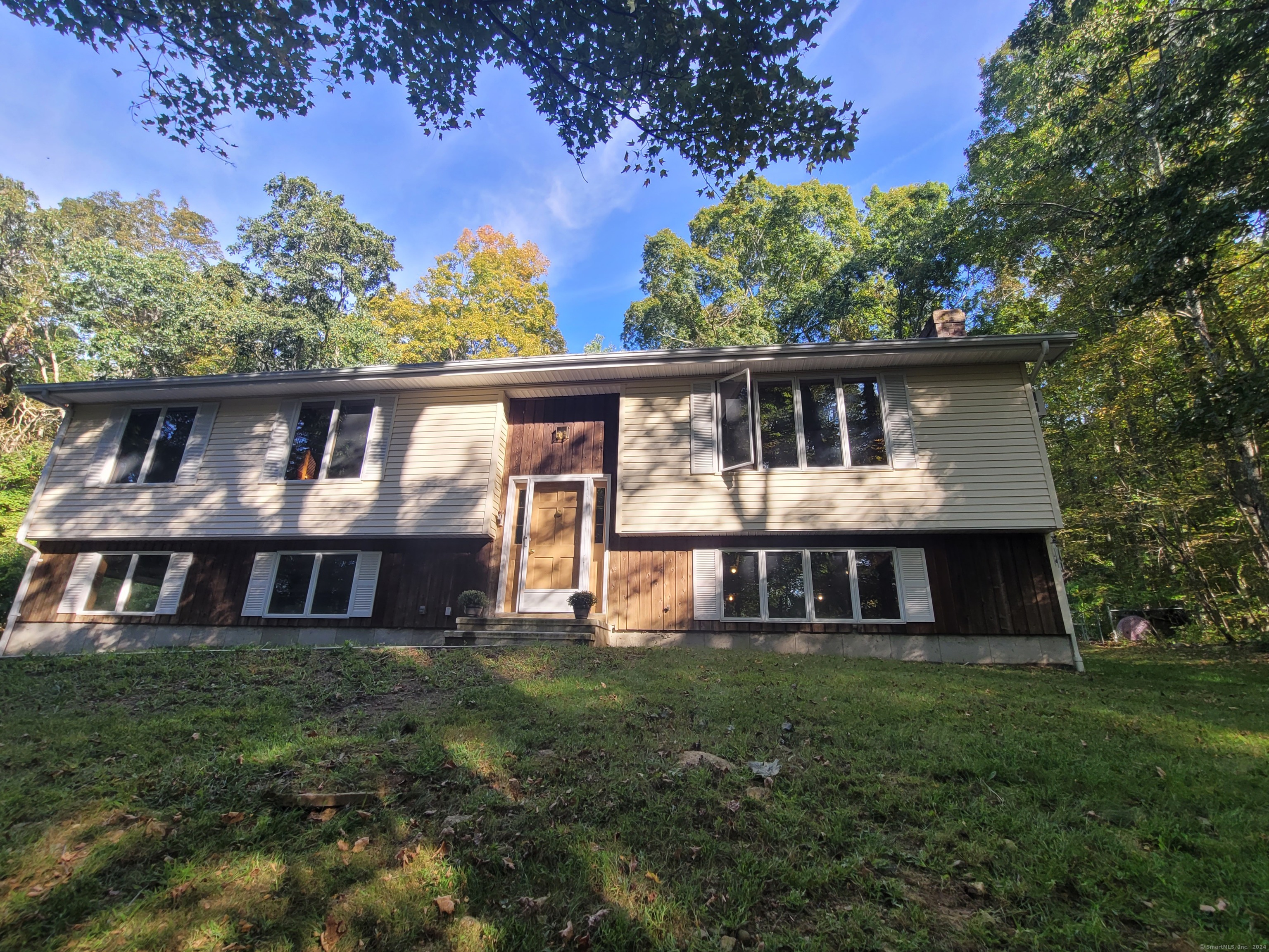 Portland Dr, Ashford, CT 06278