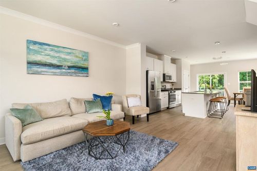 1942 Lois Ln, CHARLOTTESVILLE, VA, 22911 | Card Image