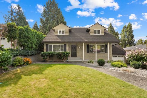 1570 Thomas Ave, Coquitlam, BC, V3K2L8 | Card Image