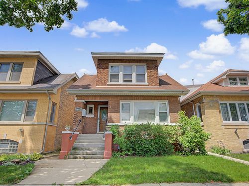 4450 N Mango Ave, CHICAGO, IL, 60630-3042 | Card Image