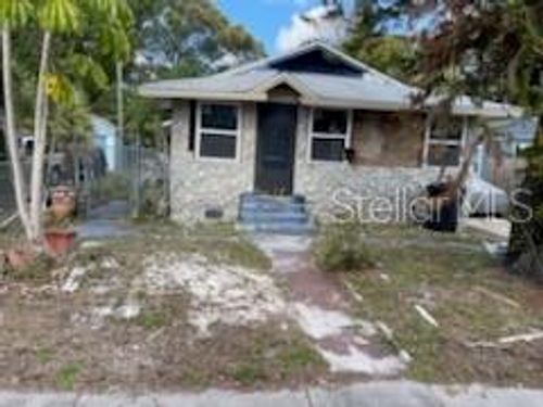 615 Newton Avenue S, St Petersburg, FL, 33701 | Card Image