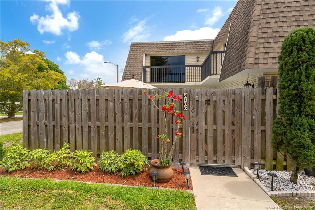 Residential in North Lauderdale