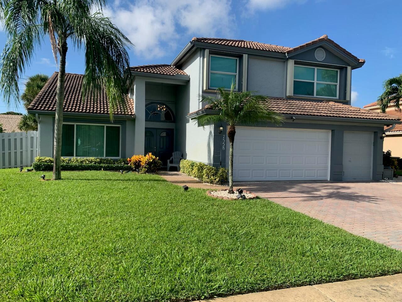 Briar Cliff Cir, Lake Worth, FL 33467