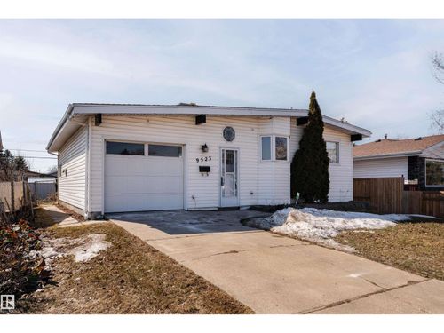 9523 134 Ave Nw, Edmonton, AB, T5E1H8 | Card Image