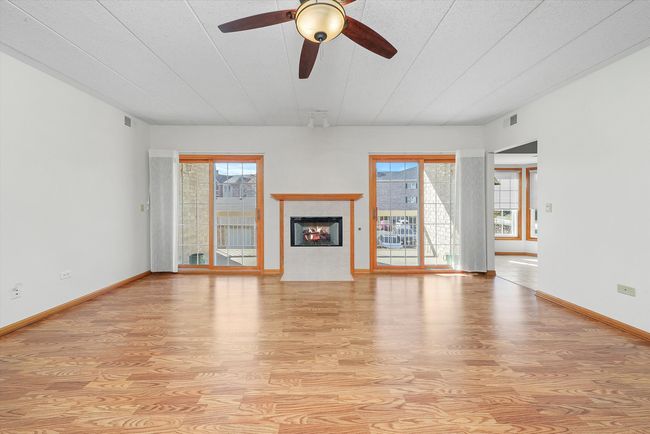 UNIT-2SW - 7767 Bristol Park Dr, Home with 2 bedrooms, 2 bathrooms and 1 parking in Tinley Park IL | Image 5