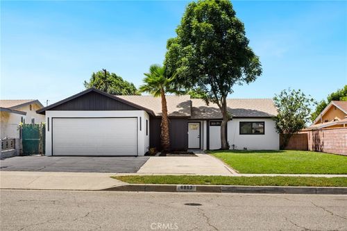 4883 Harvard St, Montclair, CA, 91763-2207 | Card Image