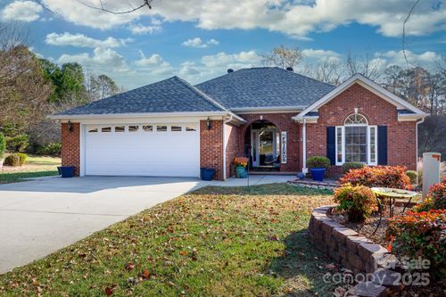 2163 Purple Martin Dr, Rock Hill, SC, 29732-7780 | Card Image
