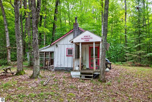 4610 Northwood Lane, Kalkaska, MI, 49646 | Card Image