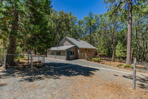 148 Sandy Gulch Ln, West Point, CA, 95255-7048 | Card Image