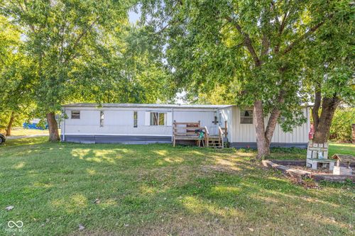 5242 E Sycamore St, Rockville, IN, 47872-9595 | Card Image