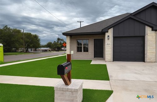 414 Avenue C, Copperas Cove, TX, 76522-1664 | Card Image