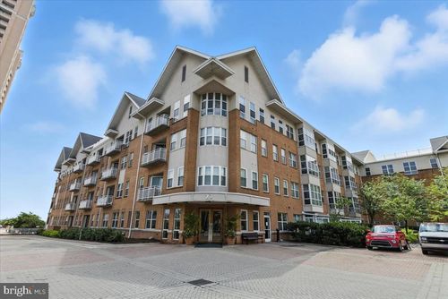 apt-319-23 Pierside Dr, BALTIMORE, MD, 21230-5469 | Card Image