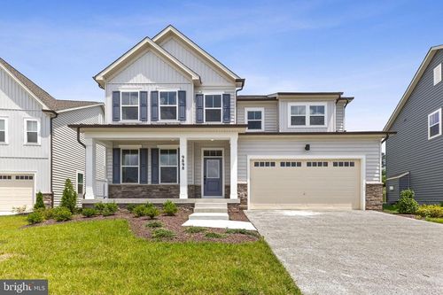 9898 Selkie Ln, WALDORF, MD, 20601-3785 | Card Image