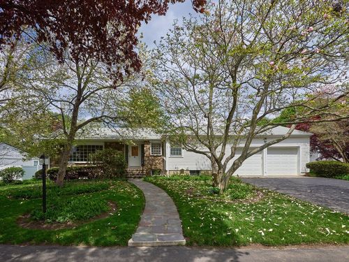 42 Ellis Dr, Worcester, MA, 01609-1437 | Card Image