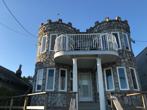 14741 Marine Dr, White Rock, BC, V4B1B9 | Card Image