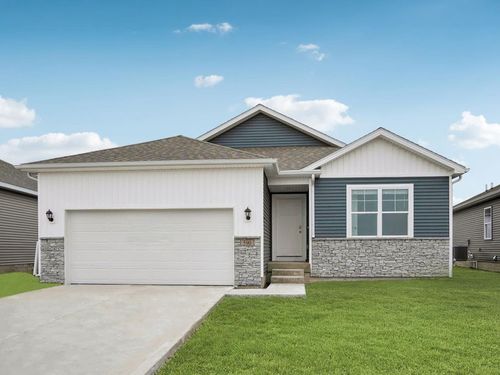 45 Verbena Lane Sw, Cedar Rapids, IA, 52404 | Card Image