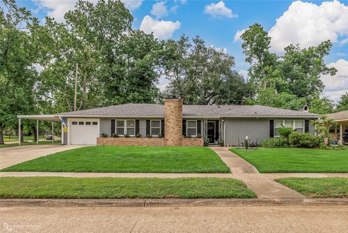 194 Charles Ave, Shreveport, LA, 71105-3740 | Card Image