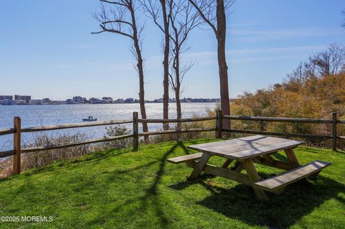 c-2-200 Portland Rd, Highlands, NJ, 07732-1953 | Card Image