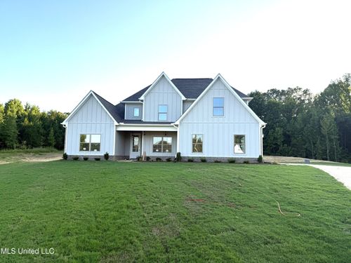 9065 Bennett Trl, Hernando, MS, 38632-1356 | Card Image